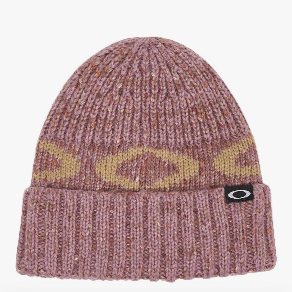 NWT Oakley women’s knit  beanie unisex size U color toadstool
